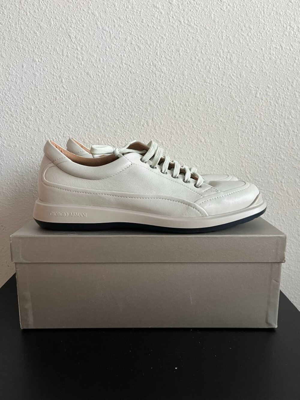 NIB Giorgio Armani Men's White Leather Casual Shoes Sneakers Sz 11 Style X2C621